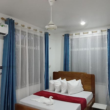 Valley Breeze Hotel Dar es Salaam Exteriör bild