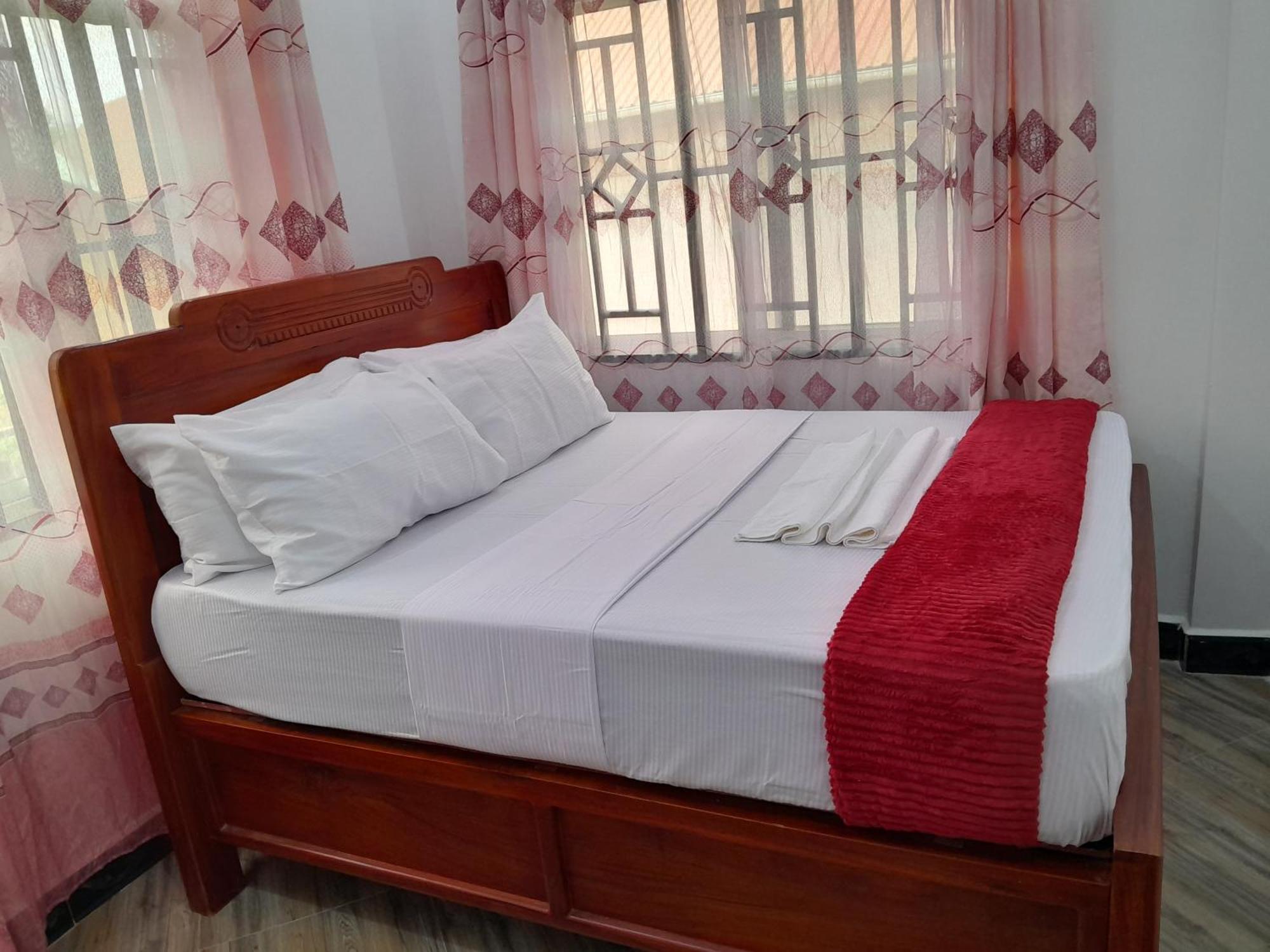Valley Breeze Hotel Dar es Salaam Exteriör bild