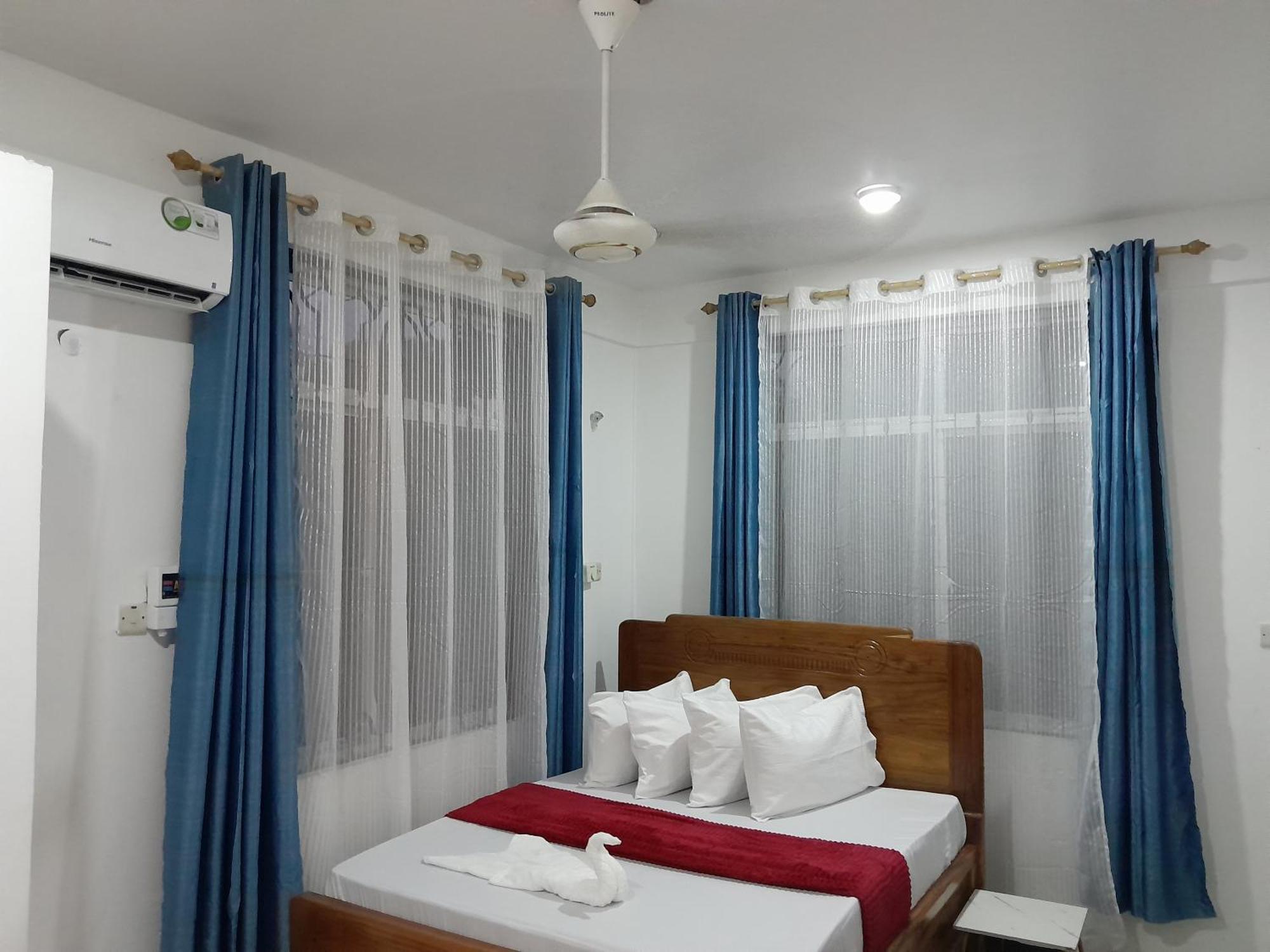 Valley Breeze Hotel Dar es Salaam Exteriör bild